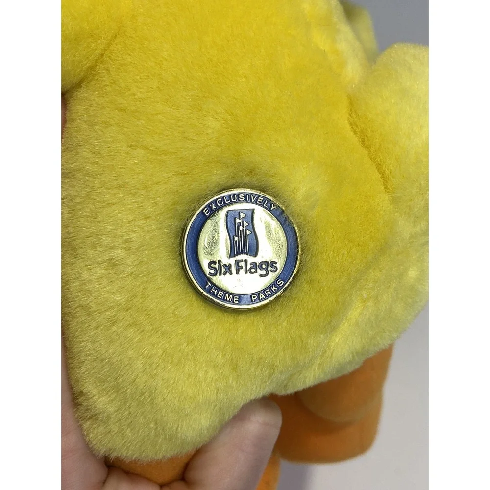 LOONEY TUNES TWEETY BIRD WARNER BROS Six Flags PLUSH STUFF ANIMALS LARGE 1997